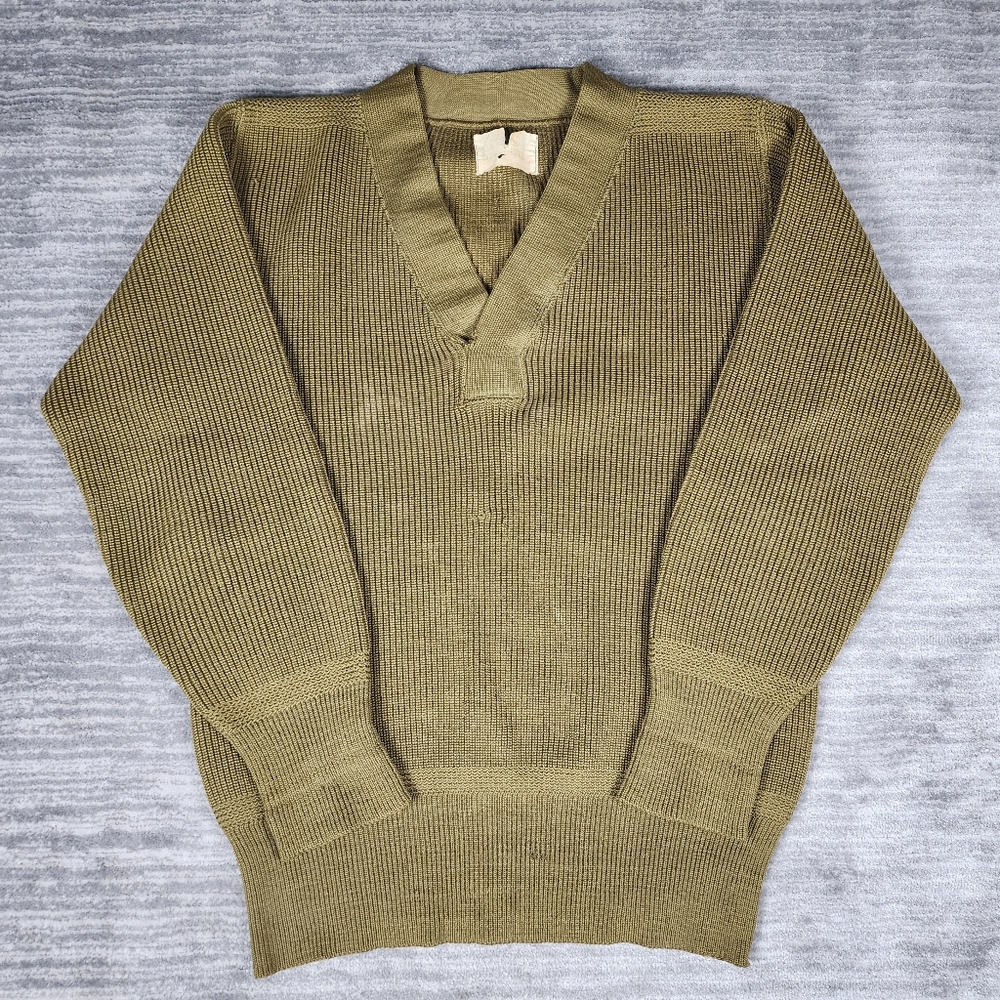 Vintage/Antique WW2 Men's Sweater